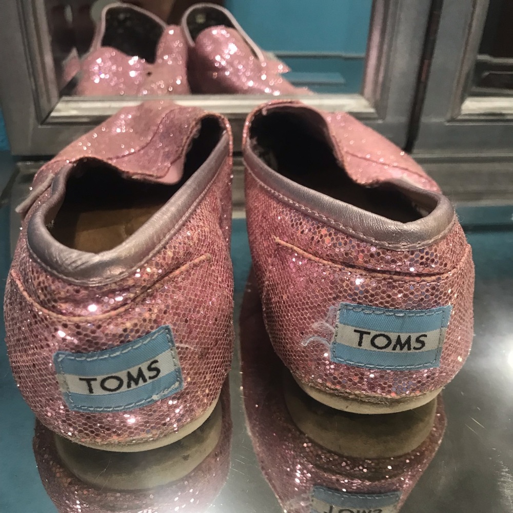 TOMS